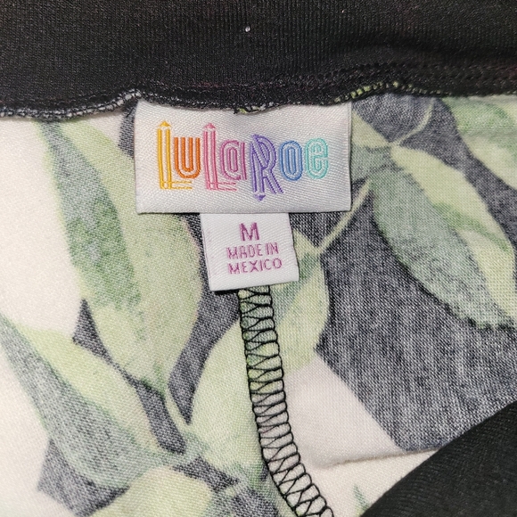 Lularoe Hoodie Size M - Picture 6 of 6